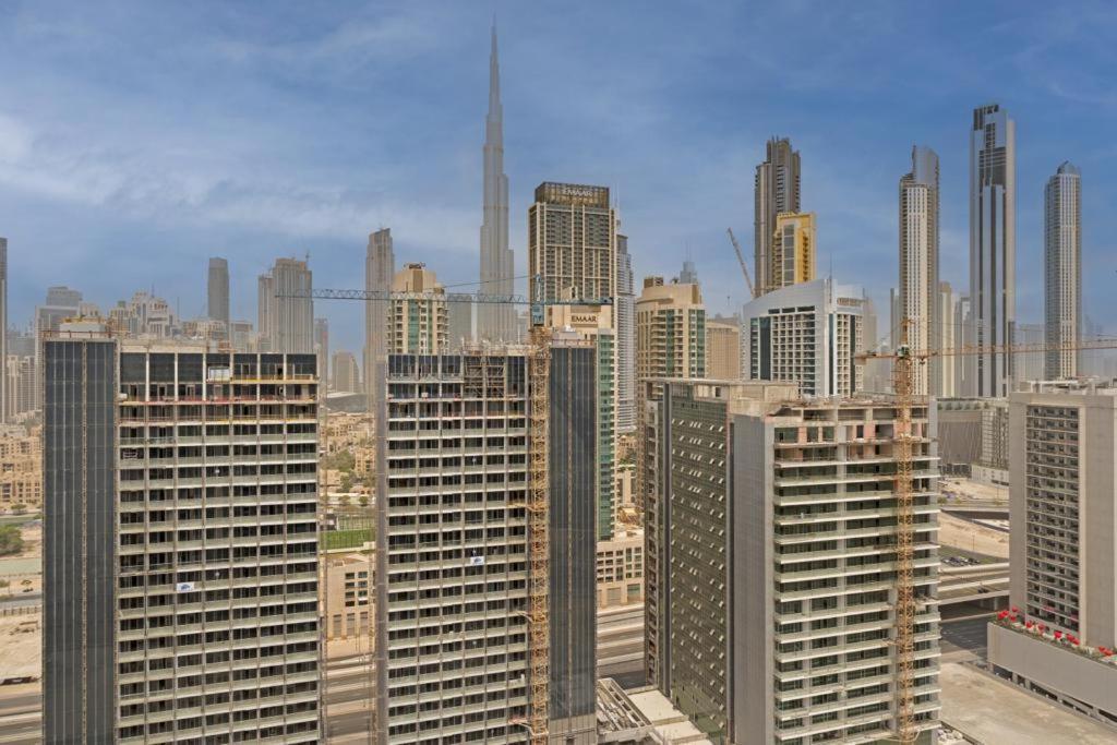 Ferienwohnung Brand New 1BR- Business Bay - Burj Khalifa View Dubai Exterior foto